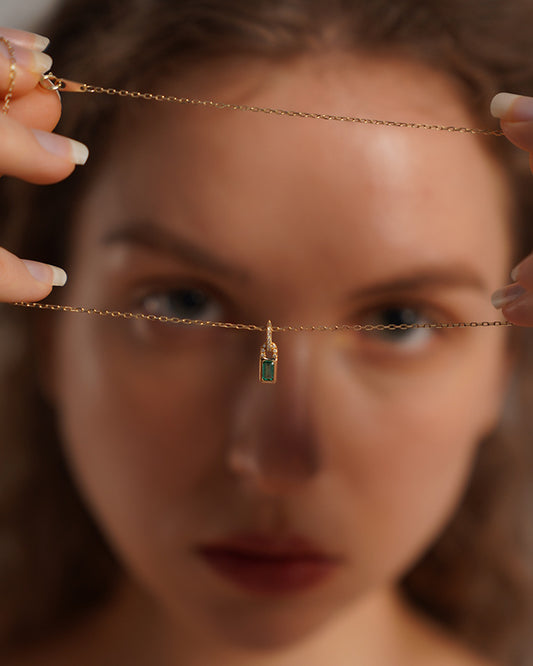 Timeless Gold Plated Simple Luxury Pendant Necklace for Women